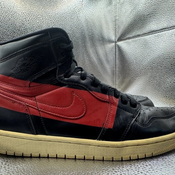 RARE 🚀 Size 10.5 - NIKE AIR JORDAN 1 DEFIANT COUTURE BLACK RED BQ6682-006 - Picture 3 of 9